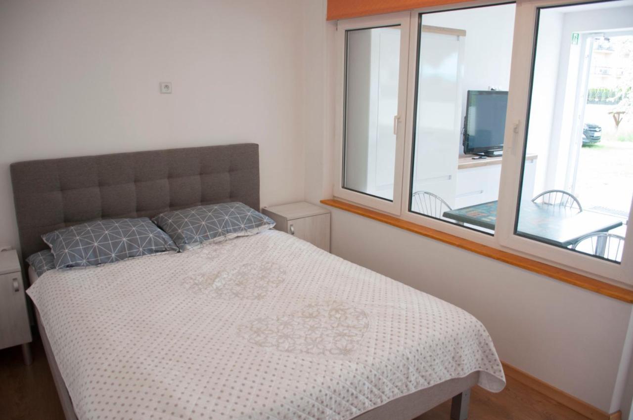 Apartament I Pokoje Aura Dom Wczasowy Darlowko Kültér fotó