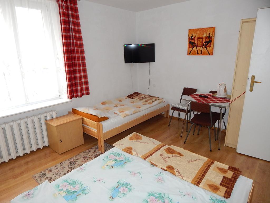 Apartament I Pokoje Aura Dom Wczasowy Darlowko Szoba fotó